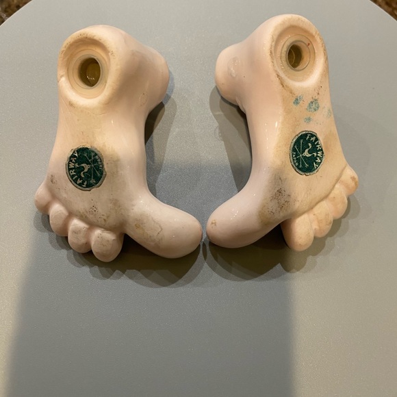 Vintage Fairway Feet And Toes Salt And Pepper Shaker with the stoppers - Picture 3 of 4